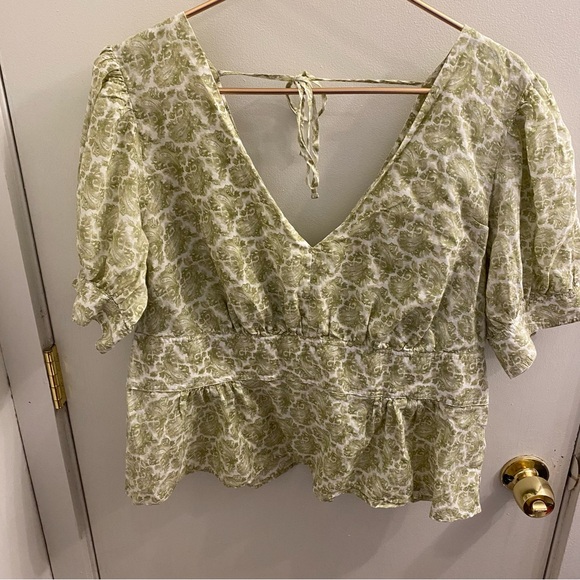 J. Crew V Neck Puff Sleeve Blouse Size 16 - Picture 5 of 9